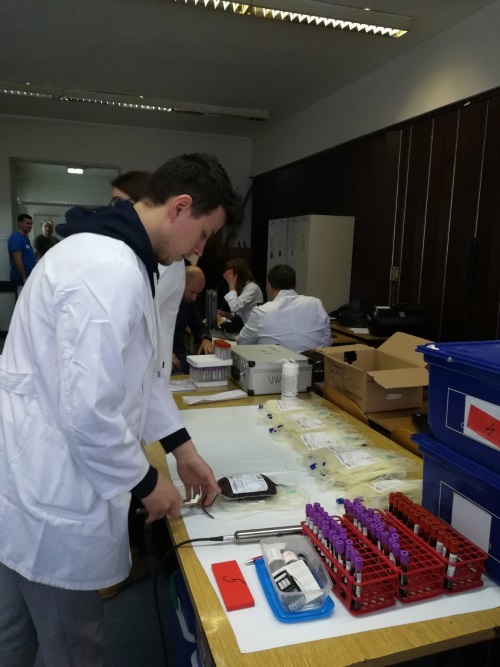 Slika /PU_KA/PU_info/2019/Akcija_darivanja_krvi_23_01_2019/2-2.jpg