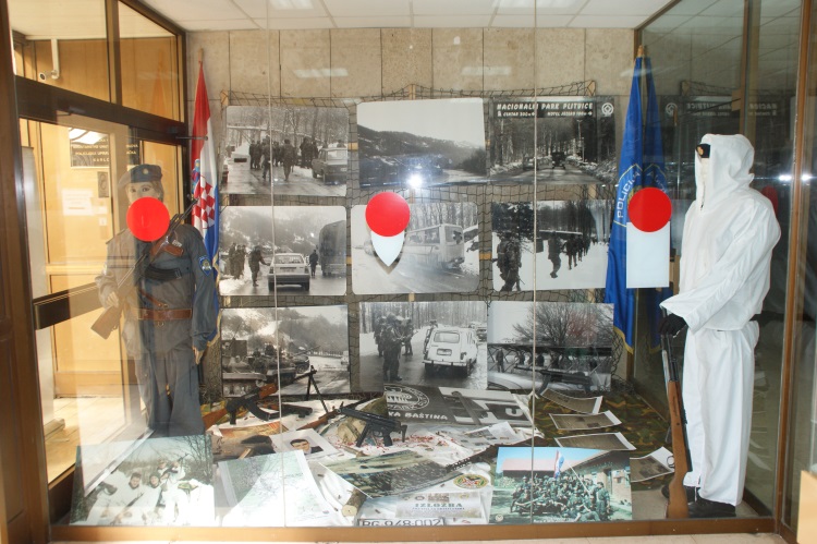 Slika /PU_KA/PU_info/2021/Izložba_Krvavi_Uskrs/naslovnica.jpg