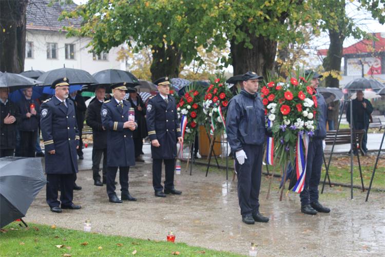 Slika /PU_KA/PU_info/2022/Slunj_okupacija_1611.2022/1.jpg