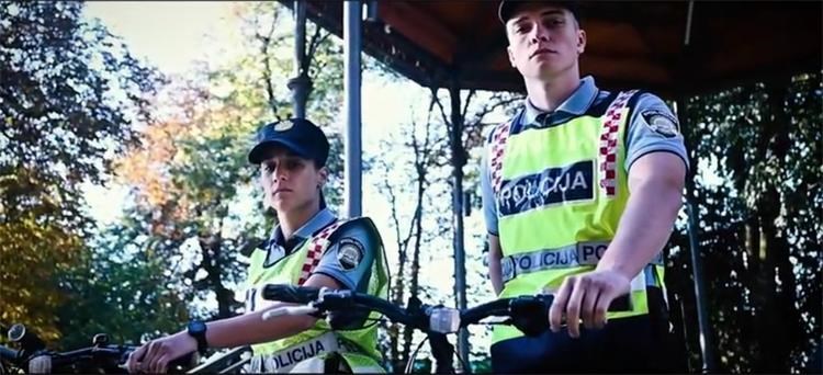 Slika /PU_KA/PU_info/2022/Video_zapis_o_radu_policije_foto/Policija.jpg