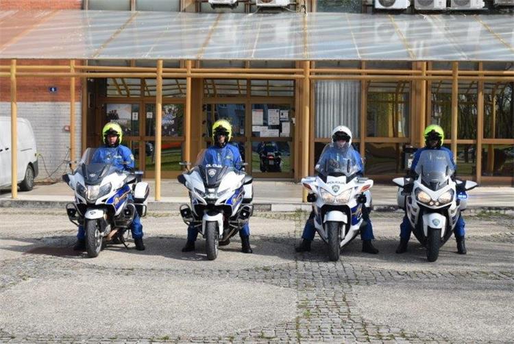 Slika /PU_KA/PU_info/2023/Policija_i_građani_voze_zajedno/1.jpg