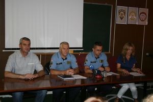 Slika PU_KA/PU_info/2016/Konferencija_za_medije_dan_ljubaznosti_u_prometu/naslovnica.jpg