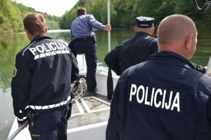 Slika PU_KA/PU_info/2018/Mjesovita_ophodnja_hrvatske_i_slovenske_policije/naslovnica.jpg